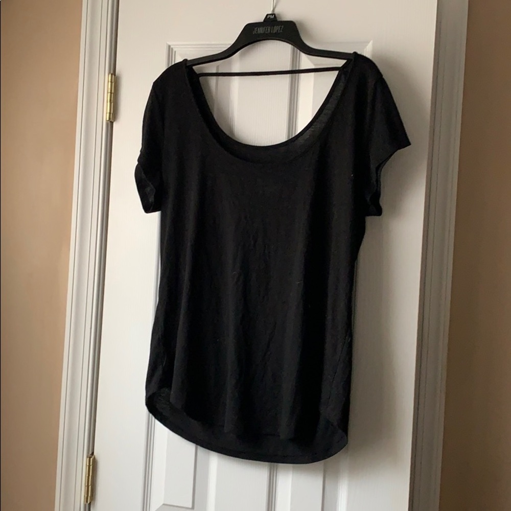 Black Open Back H&M tee